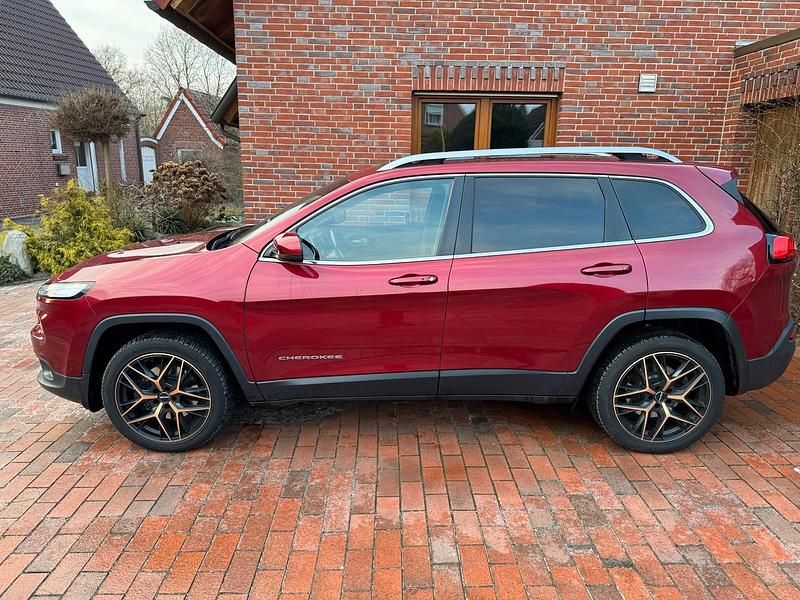 Gebraucht Jeep Cherokee 200 PS (147 kW) 2016 Rot SUV