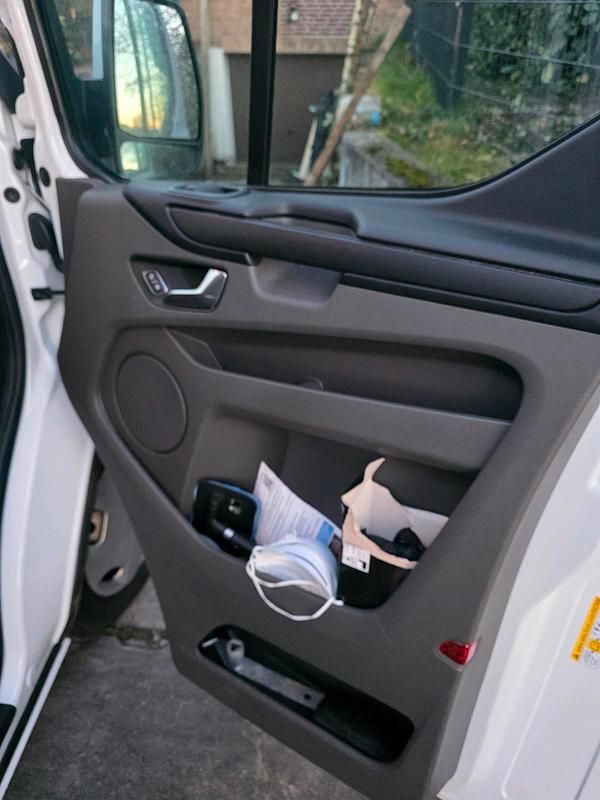 Gebraucht Ford Tourneo Custom 130 PS (95 kW) 2019 Weiß Van