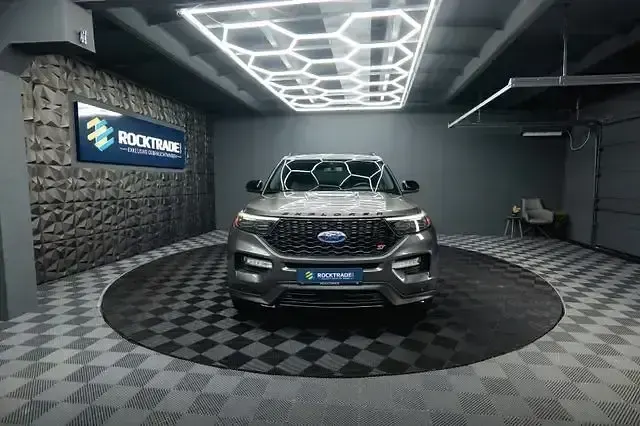 Usado Ford Explorer ST-Line 407 CV (299 kW) 2020 Gris SUV