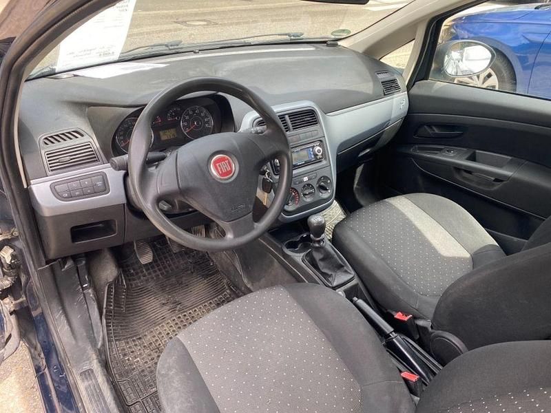 Gebraucht Fiat Grande Punto Active 65 PS (47 kW) 2009 Blau Kleinwagen