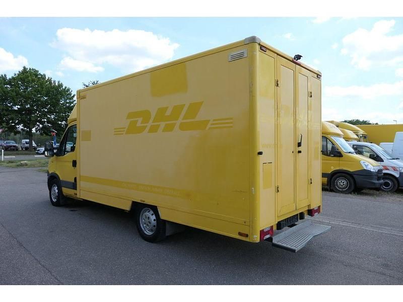 Gebraucht Iveco Daily 106 PS (77 kW) 2012 Gelb (metallic) Van