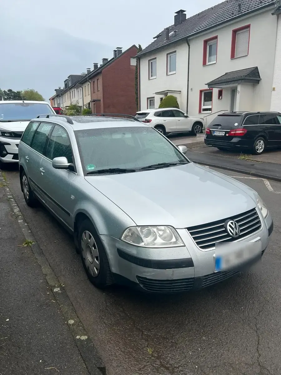 Brugt VW Passat Basis 130 HK (95 kW) 2001 Sølv Stationcar