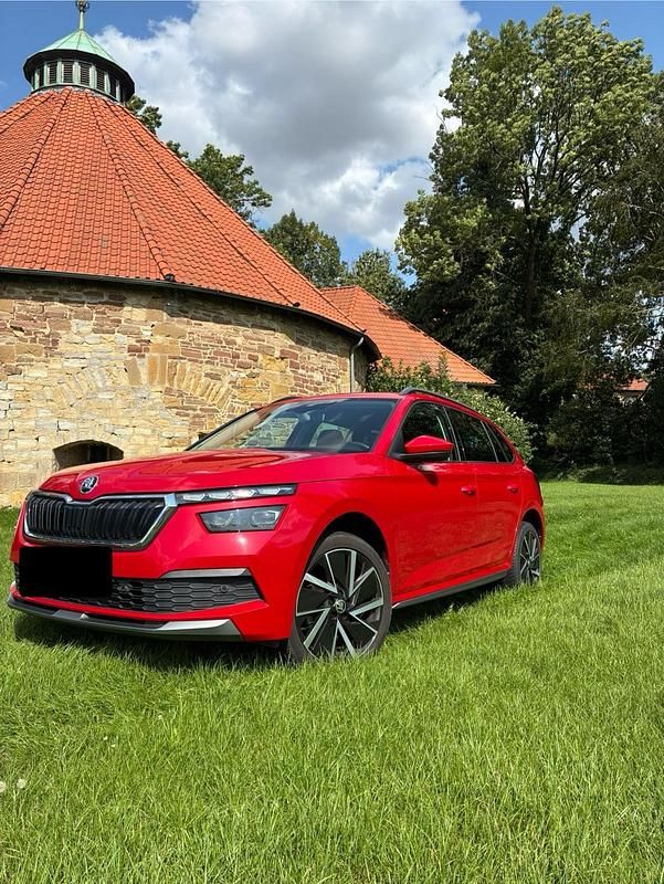 Rot Gebraucht 2020 Skoda Kamiq SUV | 20.500 € (Guter Preis) - Bild 1/4