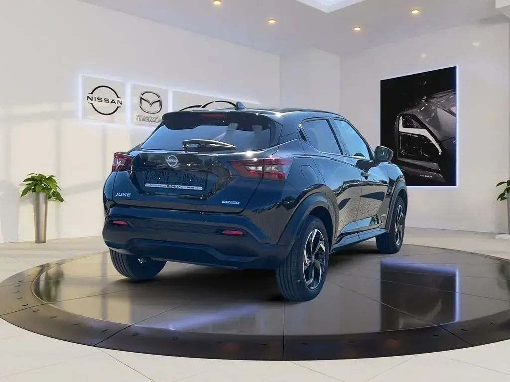 Second-hand Nissan Juke N-Connecta 143 CP (105 kW) 2024 Negru SUV