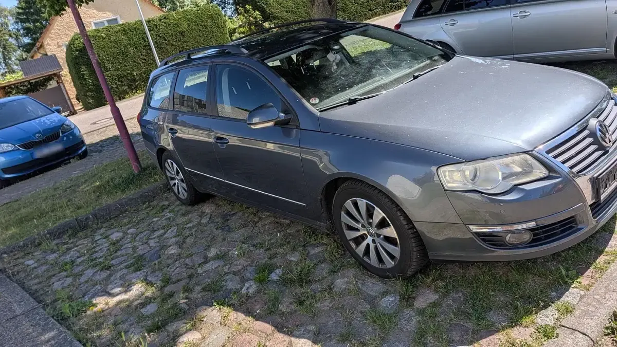 Gebraucht VW Passat 116 PS (85 kW) 2008 Blau Kombi