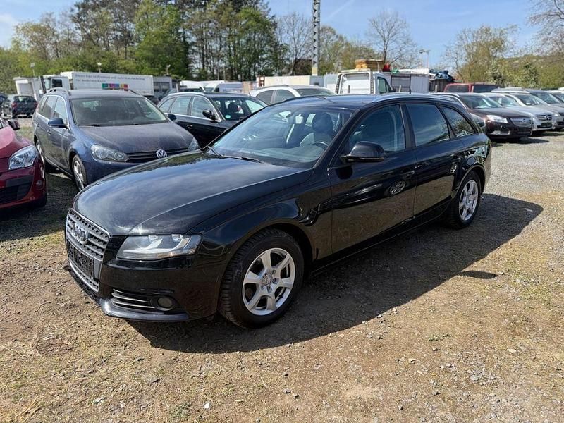 Gebraucht Audi A4 Attraction 143 PS (105 kW) 2009 Brillantschwarz Kombi
