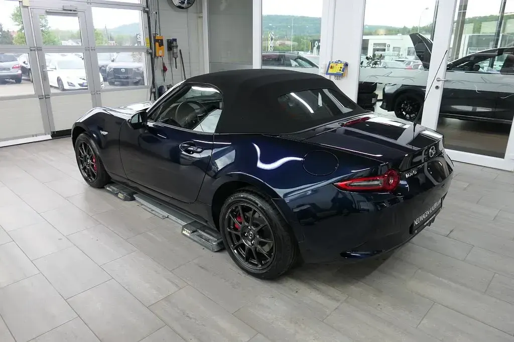 Neu Mazda MX5 Homura-Line 132 PS (97 kW) 2026 Blau Cabrio