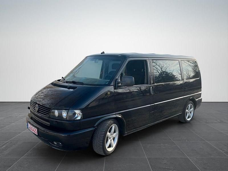 Gebraucht VW Multivan 102 PS (75 kW) 2002 Schwarz Van / Kleinbus