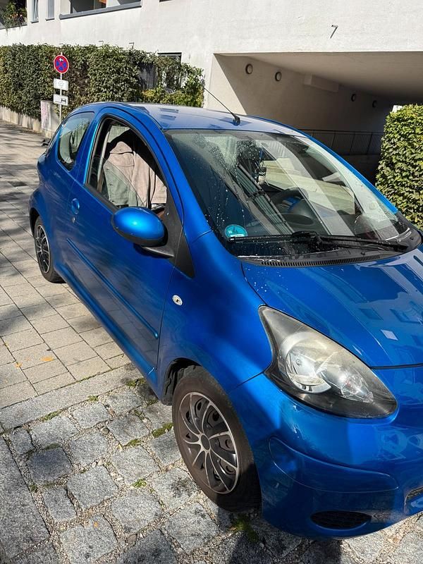 Gebraucht 2009 Toyota Aygo Kleinwagen | 3.750 € (Fairer Preis) - Bild 1/4