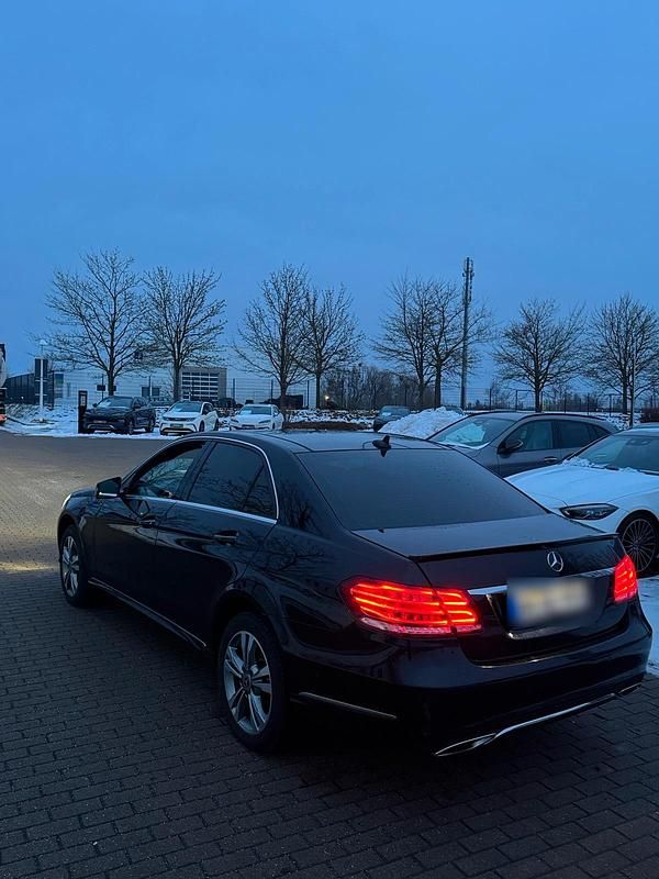 Gebraucht Mercedes 300 231 PS (169 kW) 2015 Schwarz Limousine