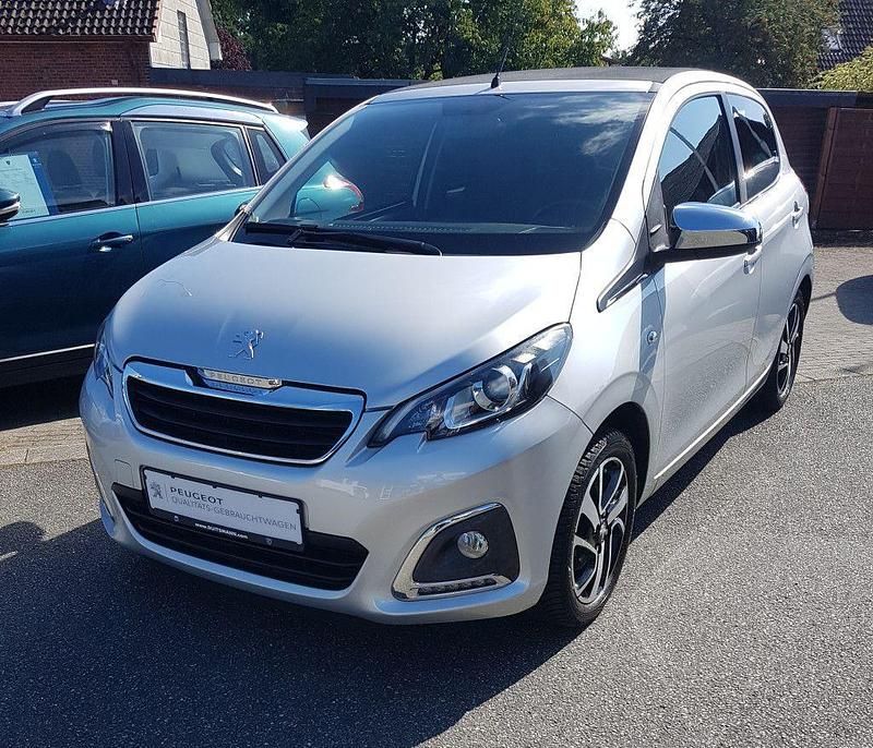 Silber metallic Gebraucht 2018 Peugeot 108 Allure Kleinwagen | 11.690 € (Etwas zu teuer) - Bild 1/4