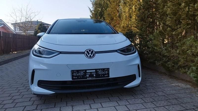 Gebraucht VW ID.3 Pro 150 kW (204 PS) 2024 Weiß Kleinwagen