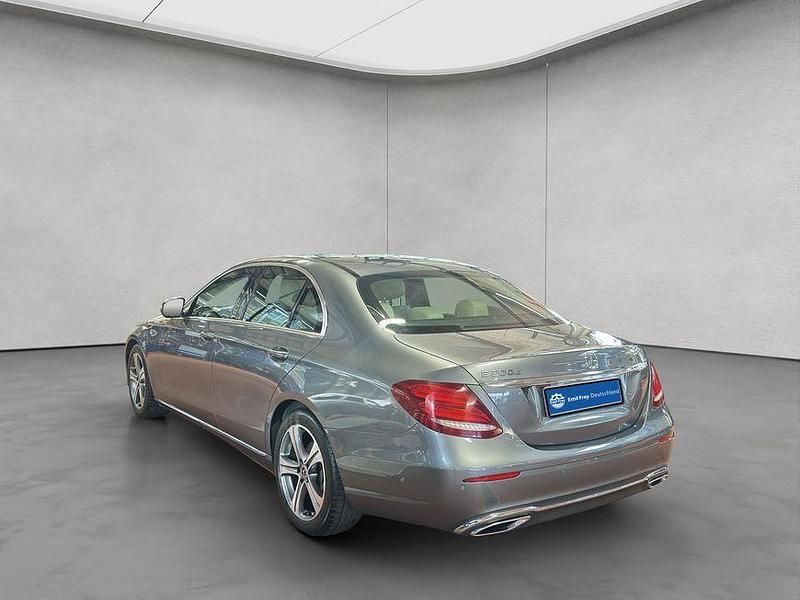 Gebraucht Mercedes E300 Avantgarde 245 PS (180 kW) 2018 Grau Limousine
