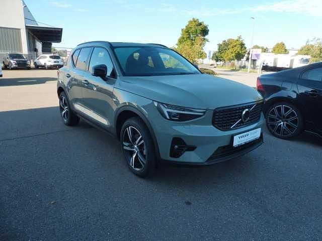 Gebraucht 2025 Volvo XC40 SUV | 42.500 € (Etwas zu teuer) - Bild 1/4