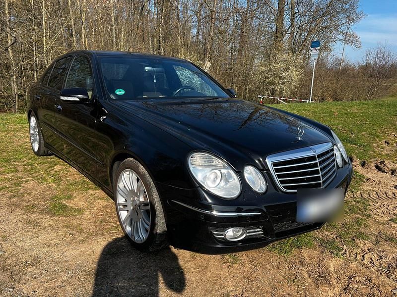 Gebraucht Mercedes E280 Avantgarde 231 PS (169 kW) 2007 Schwarz Limousine