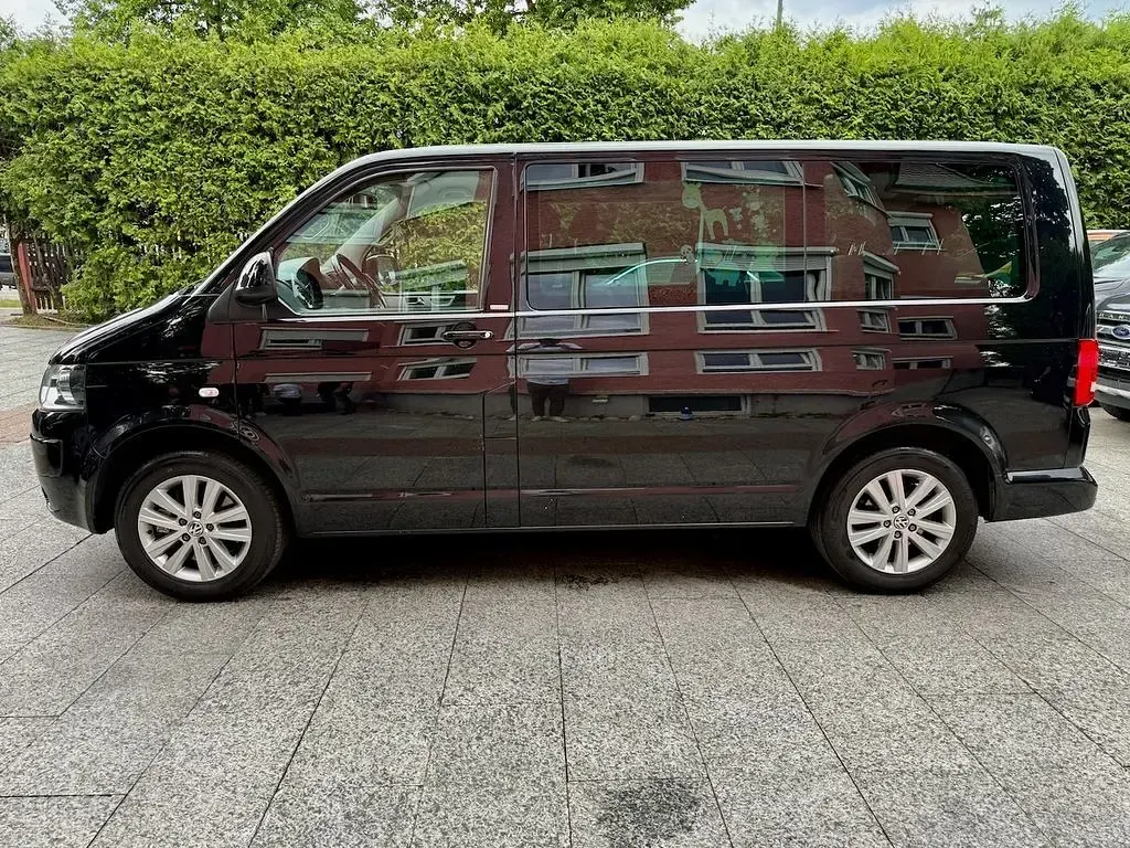 Używany VW T5 179 KM (131 kW) 2012 Czarny Van