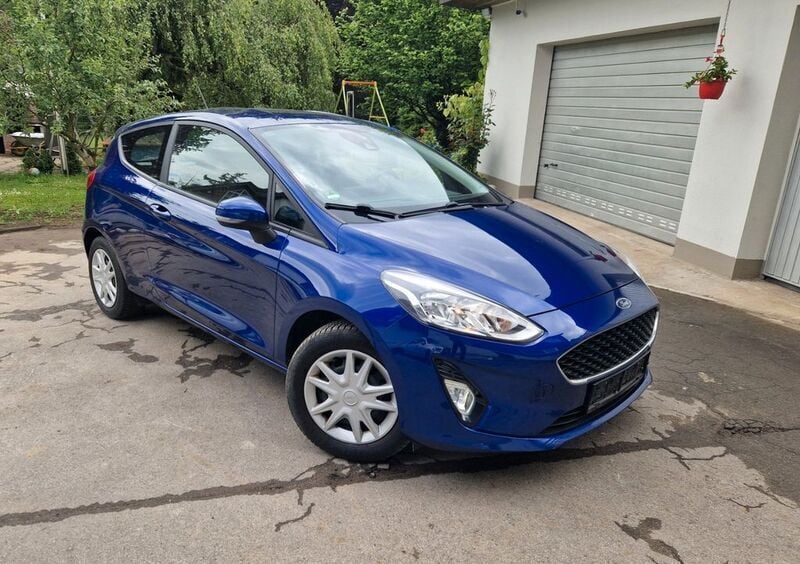 Blau Gebraucht 2018 Ford Fiesta Cool & Connect Kleinwagen | 7.400 € (Superpreis) - Bild 1/4