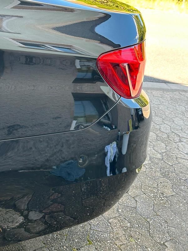 Schwarz Gebraucht 2015 BMW 520 Limousine | 18.000 € (Etwas zu teuer) - Bild 1/4