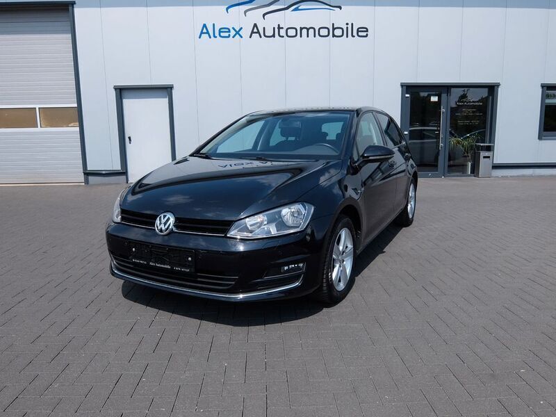 Schwarz Gebraucht 2016 VW Golf VII LOUNGE Limousine | 8.980 € (Fairer Preis) - Bild 1/4