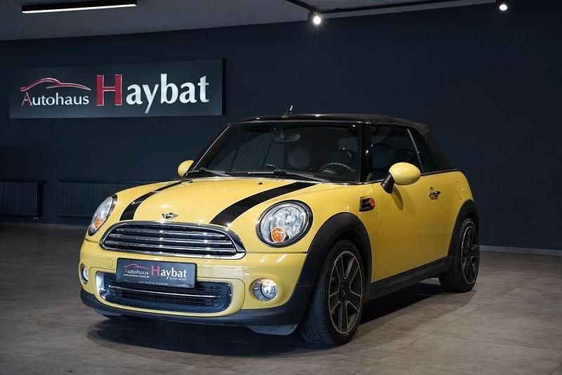 Second-hand Mini Cooper Cabriolet Chili 122 CP (89 kW) 2011 Galben Cabrio