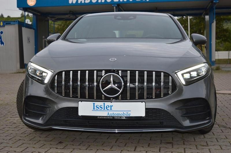 Mountaingrau met. Gebraucht 2020 Mercedes A220 AMG Limousine | 28.500 € (Guter Preis) - Bild 1/4