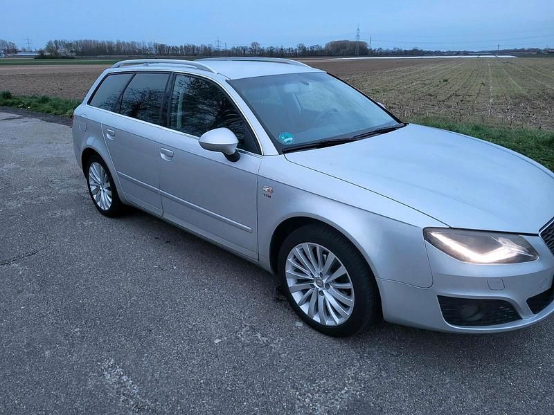 Second-hand Seat Exeo 142 CP (104 kW) 2013 Argintiu Break