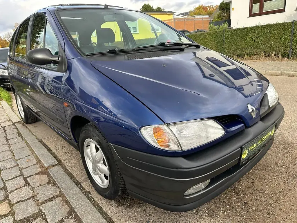 Gebraucht Renault Scénic 114 PS (83 kW) 1998 Blau Van / Kleinbus