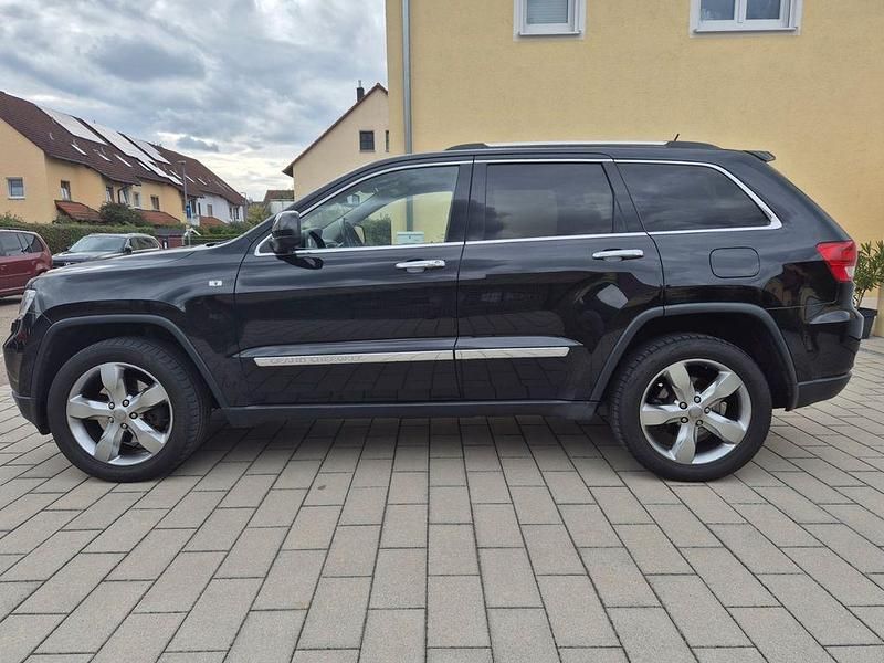 Gebraucht Jeep Grand Cherokee Overland 241 PS (177 kW) 2012 Schwarz SUV