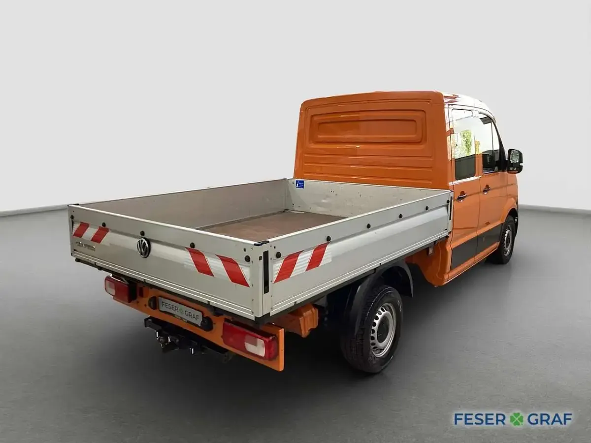 Gebraucht VW Crafter 177 PS (130 kW) 2021 Leuchtorange Van