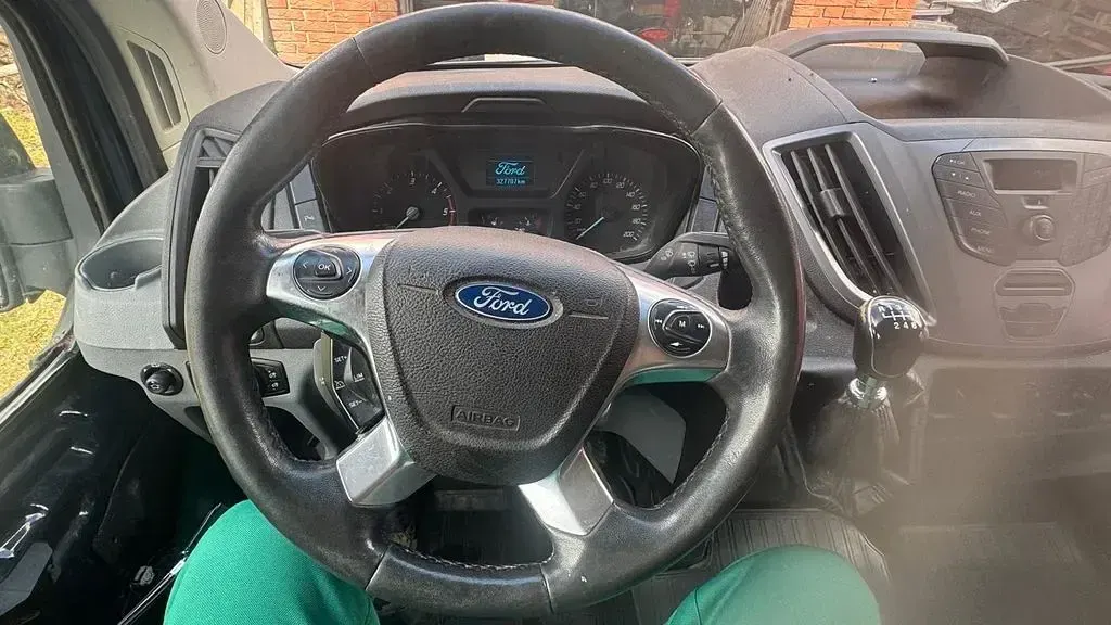 Używany Ford Transit 124 KM (91 kW) 2014 Brązowy Minivan