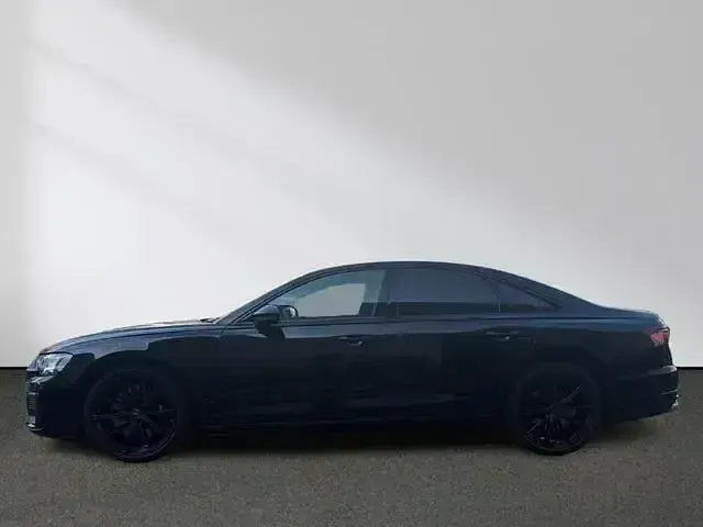 Gebraucht Audi S8 Ambiente 571 PS (419 kW) 2024 Mythosschwarz metallic Limousine