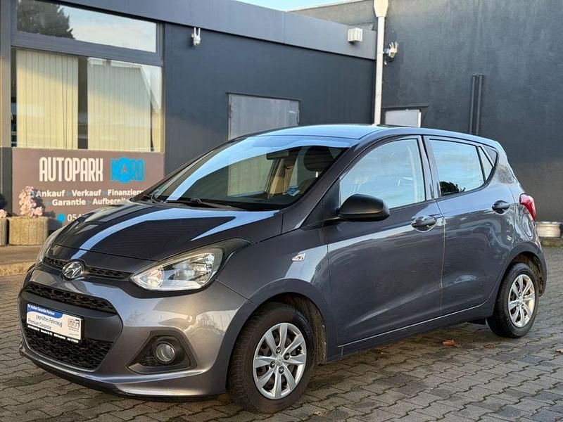 Gebraucht Hyundai i10 67 PS (49 kW) 2015 Kleinwagen