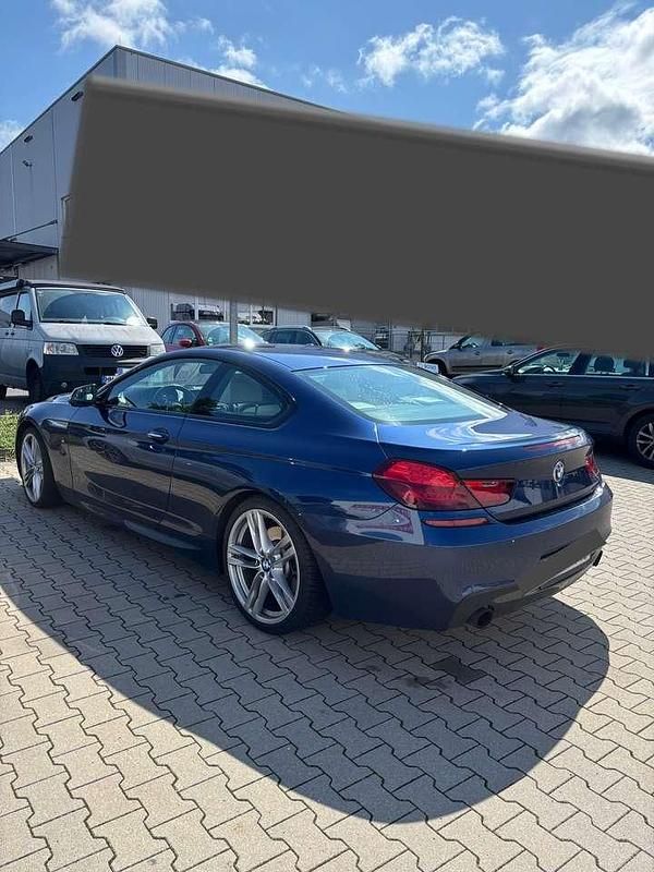 Blau Gebraucht 2015 BMW 640 Comfort Edition Coupé | 25.000 € - Bild 1/4
