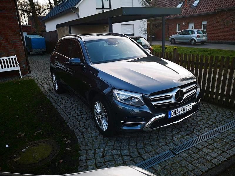 Gebraucht 2016 Mercedes GLC250 SUV | 24.900 € (Guter Preis) - Bild 1/4