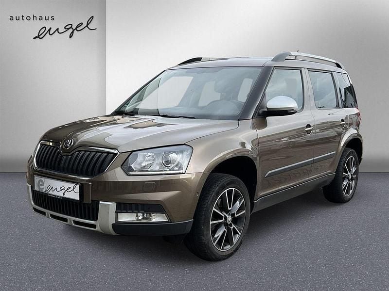 Braun Gebraucht 2015 Skoda Yeti Outdoor Ambition SUV | 16.470 € - Bild 1/3