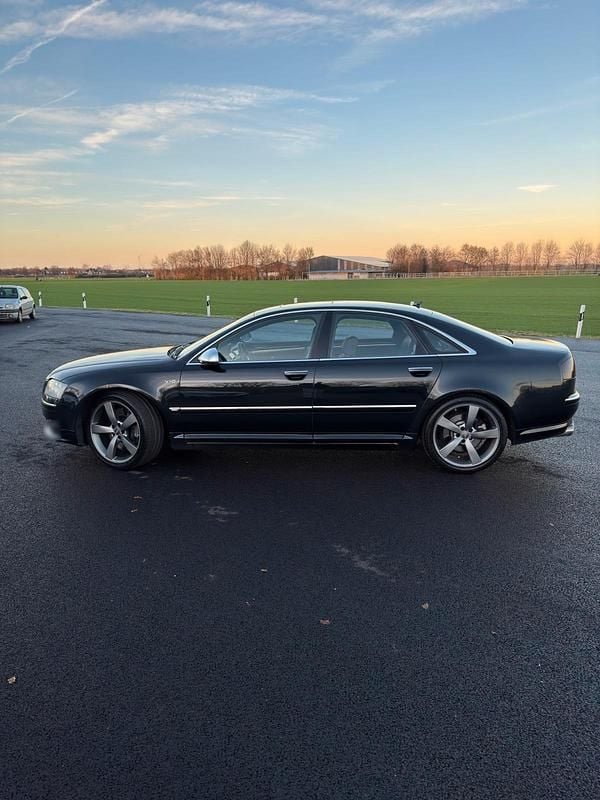 Gebraucht Audi S8 Design 450 PS (330 kW) 2007 Schwarz Limousine