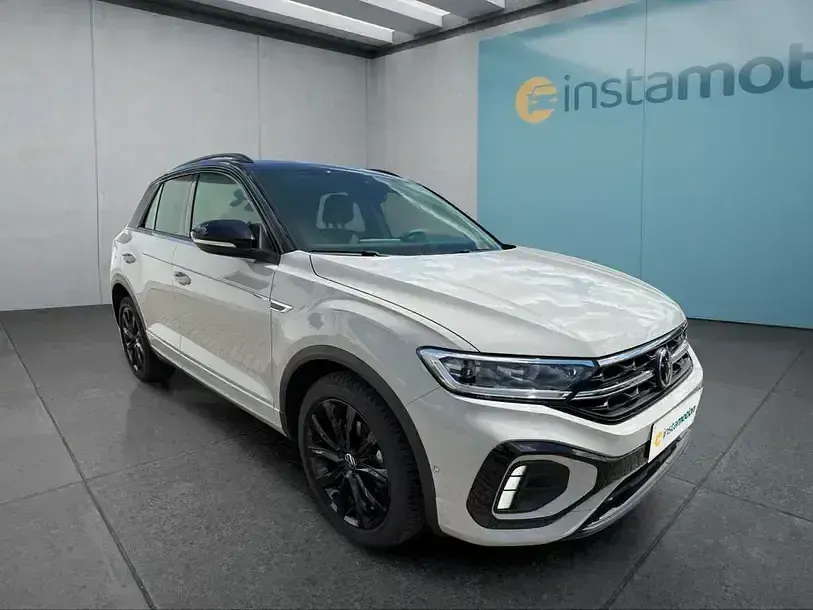 Gebraucht VW T-Roc 110 PS (80 kW) 2024 Grau SUV