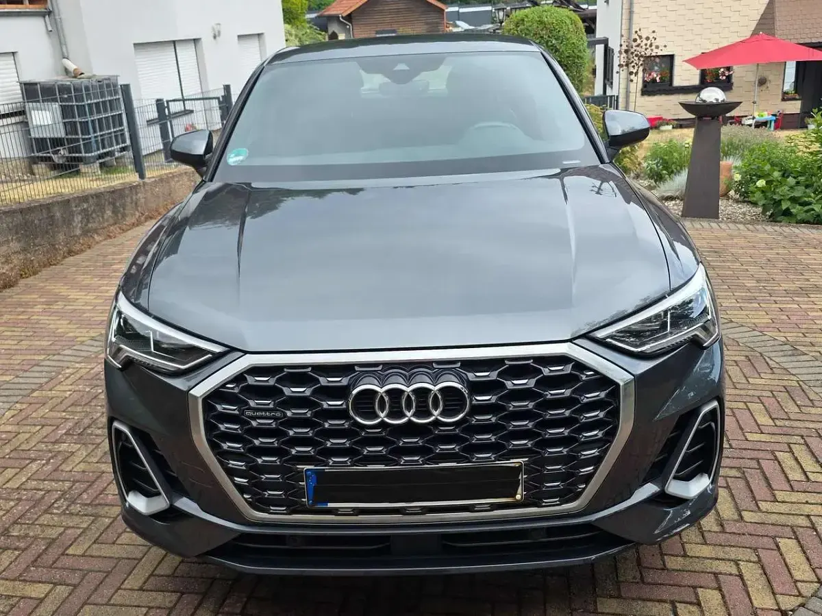 Gebraucht Audi Q3 Sportback S-Line 190 PS (139 kW) 2020 Grau SUV