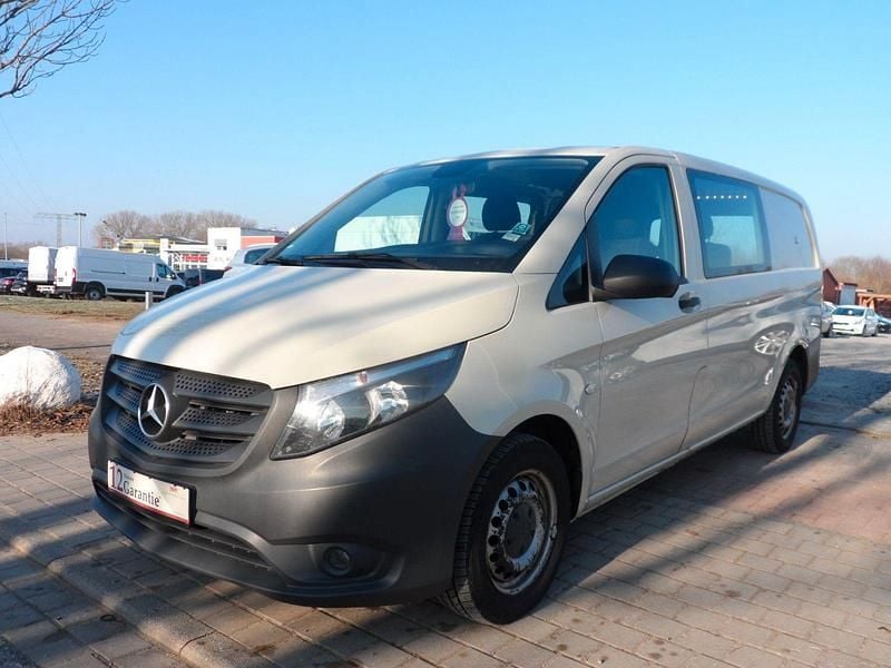 Grau Gebraucht 2016 Mercedes Vito Van | 15.390 € (Superpreis) - Bild 1/4