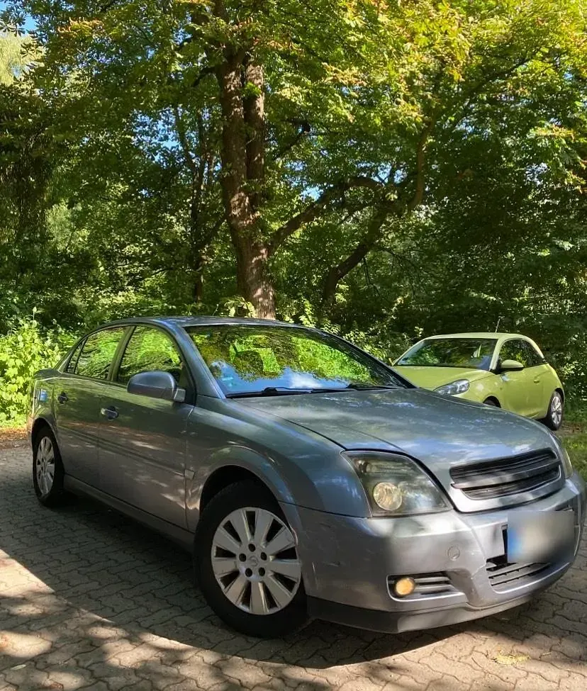 Gebraucht Opel Vectra 122 PS (89 kW) 2005 Grau Limousine