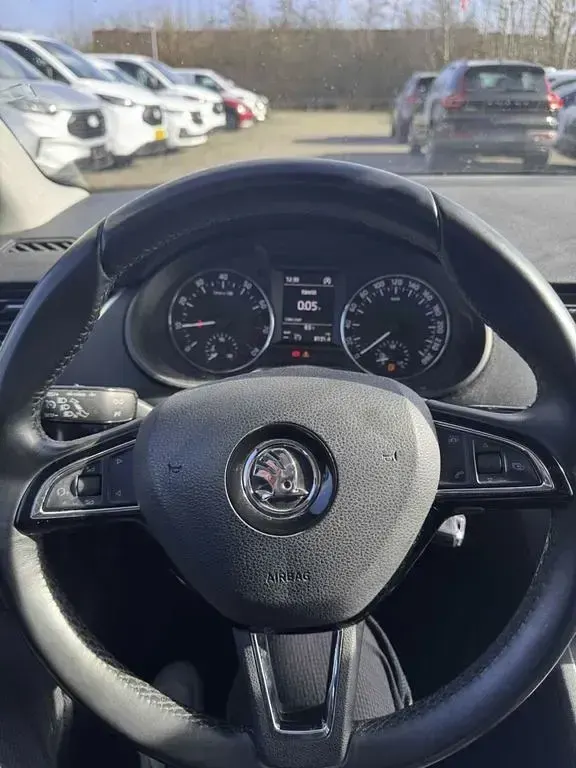 Gebraucht Skoda Octavia Ambition 116 PS (85 kW) 2016 Schwarz Kombi