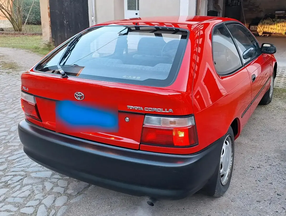 Gebraucht Toyota Corolla 88 PS (64 kW) 1992 Rot
