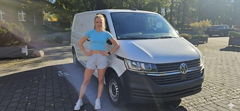 Gebraucht VW Transporter 110 PS (80 kW) 2020 Weiß Van