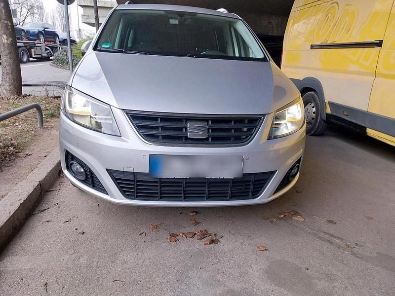 Gebraucht Seat Alhambra Style 150 PS (110 kW) 2016 Silber Van / Kleinbus