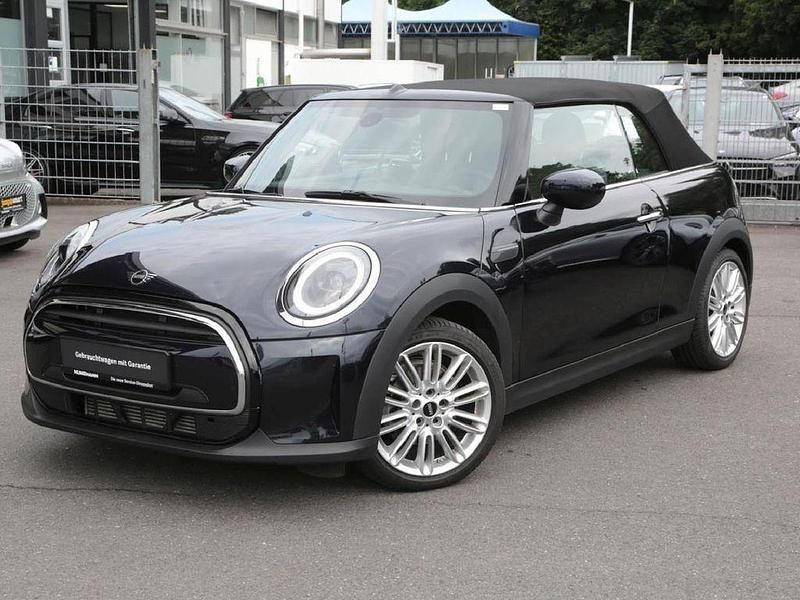 Enigmatic black metallic Gebraucht 2023 Mini Cooper Cabriolet Classic Cabrio | 28.369 € (Fairer Preis) - Bild 1/4