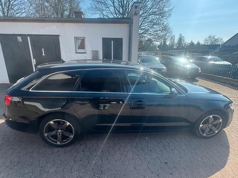 Gebraucht Audi A6 204 PS (150 kW) 2014 Schwarz Kombi