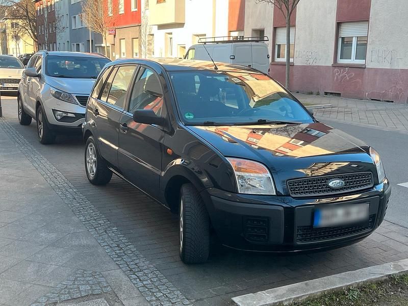 Gebraucht Ford Fusion 80 PS (58 kW) 2008 Schwarz Kleinwagen