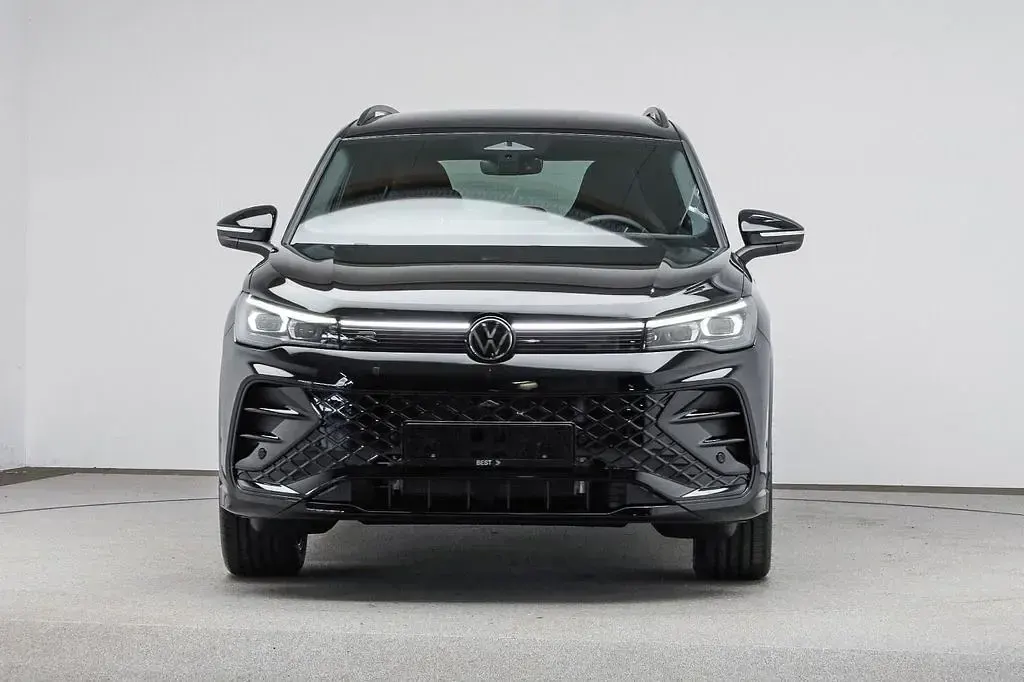 Gebraucht VW Tiguan R-line 272 PS (200 kW) 2025 Schwarz SUV