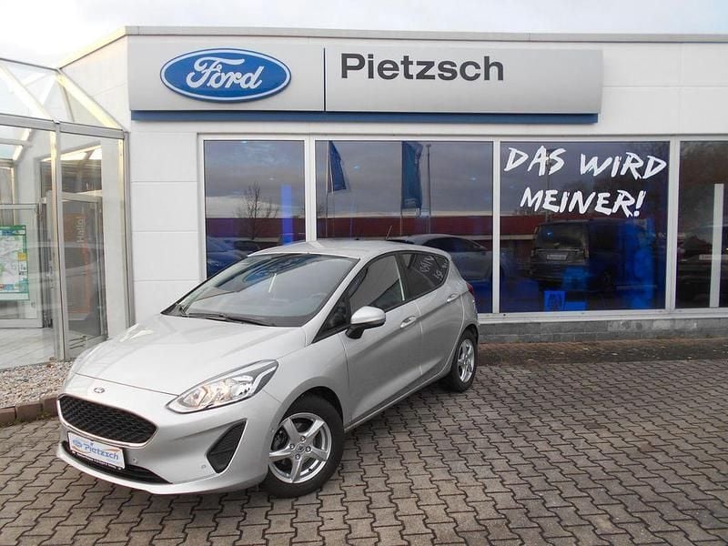 Gebraucht Ford Fiesta Trend 101 PS (74 kW) 2018 Silber Limousine