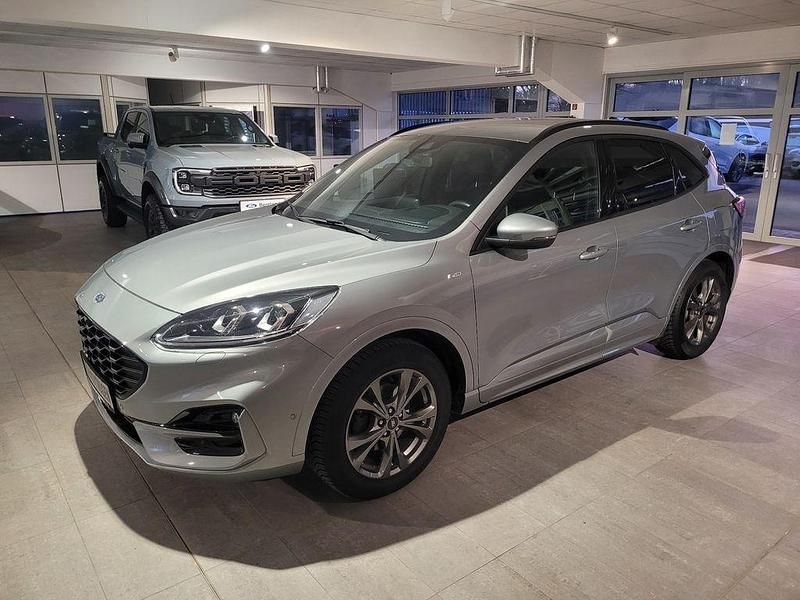 Gebraucht Ford Kuga ST-Line X 190 PS (139 kW) 2020 Mineral silber silber SUV